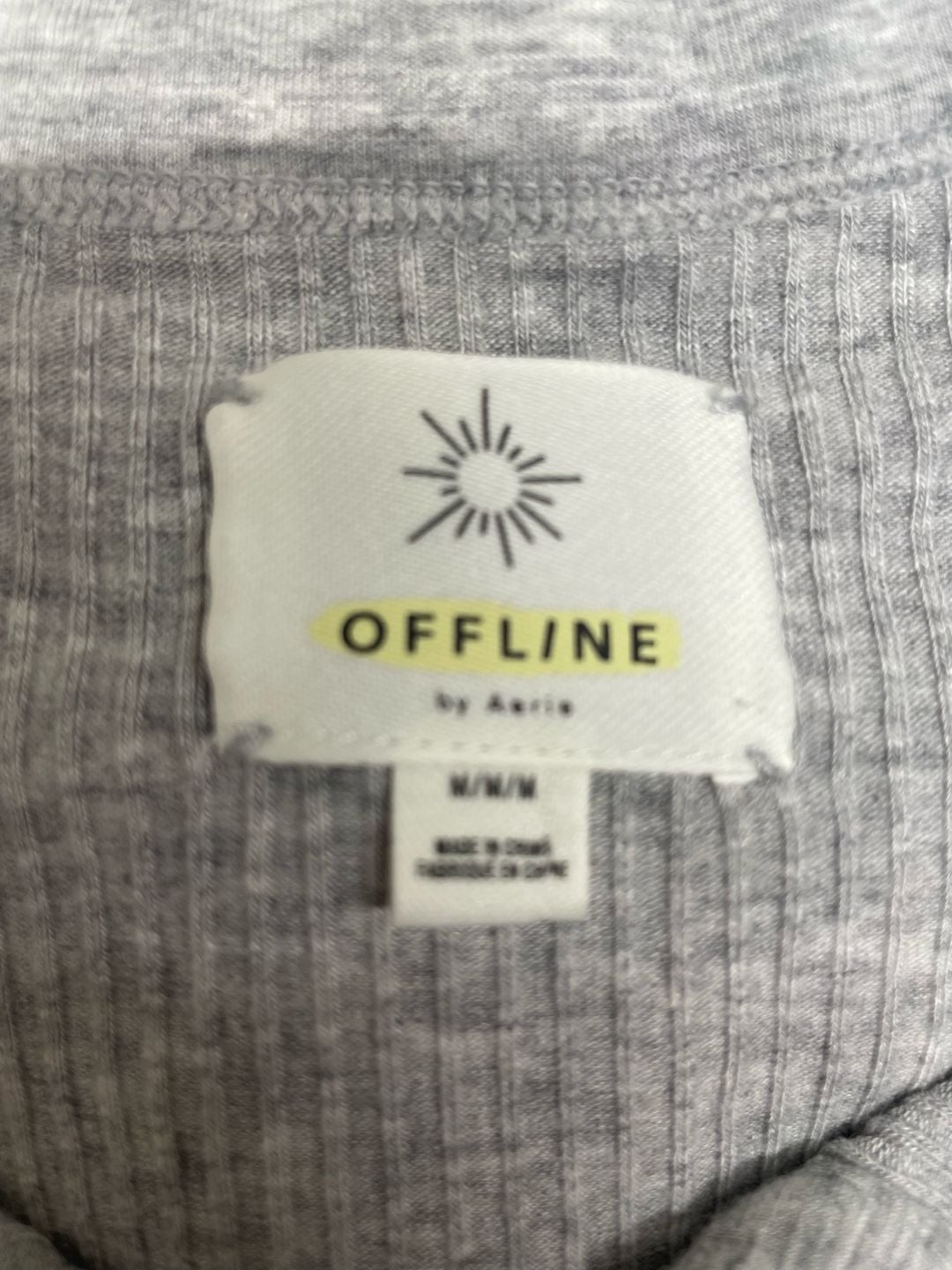 Offline by Aerie Henley Top Size M Grey Ribbed Long Sleeve Shirt 5