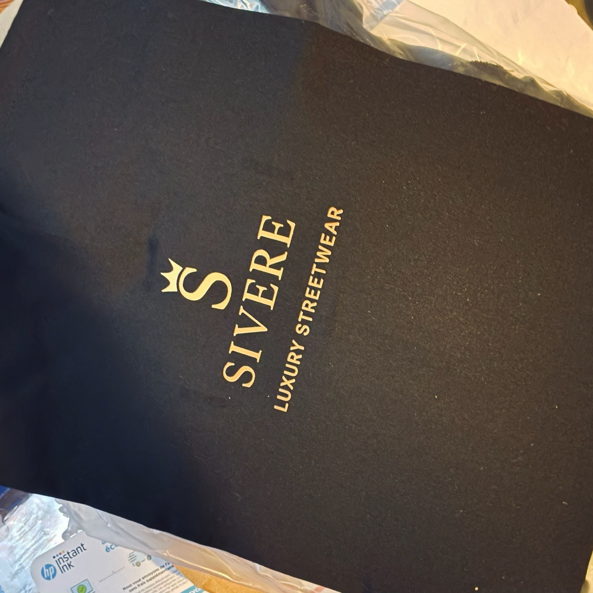 SIVERE Luxury Streetwear Cinch Hand Bag 2