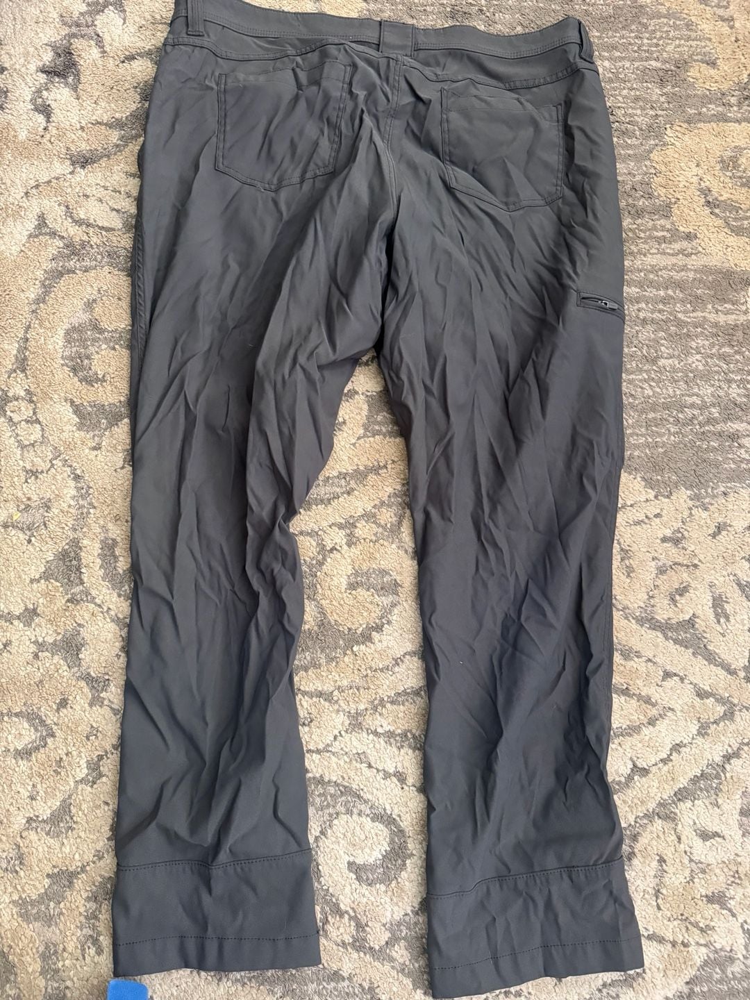 Rugged Wear RW Hiking Pants Size 42X30 Gray Cargo Outdoor Stretch 4