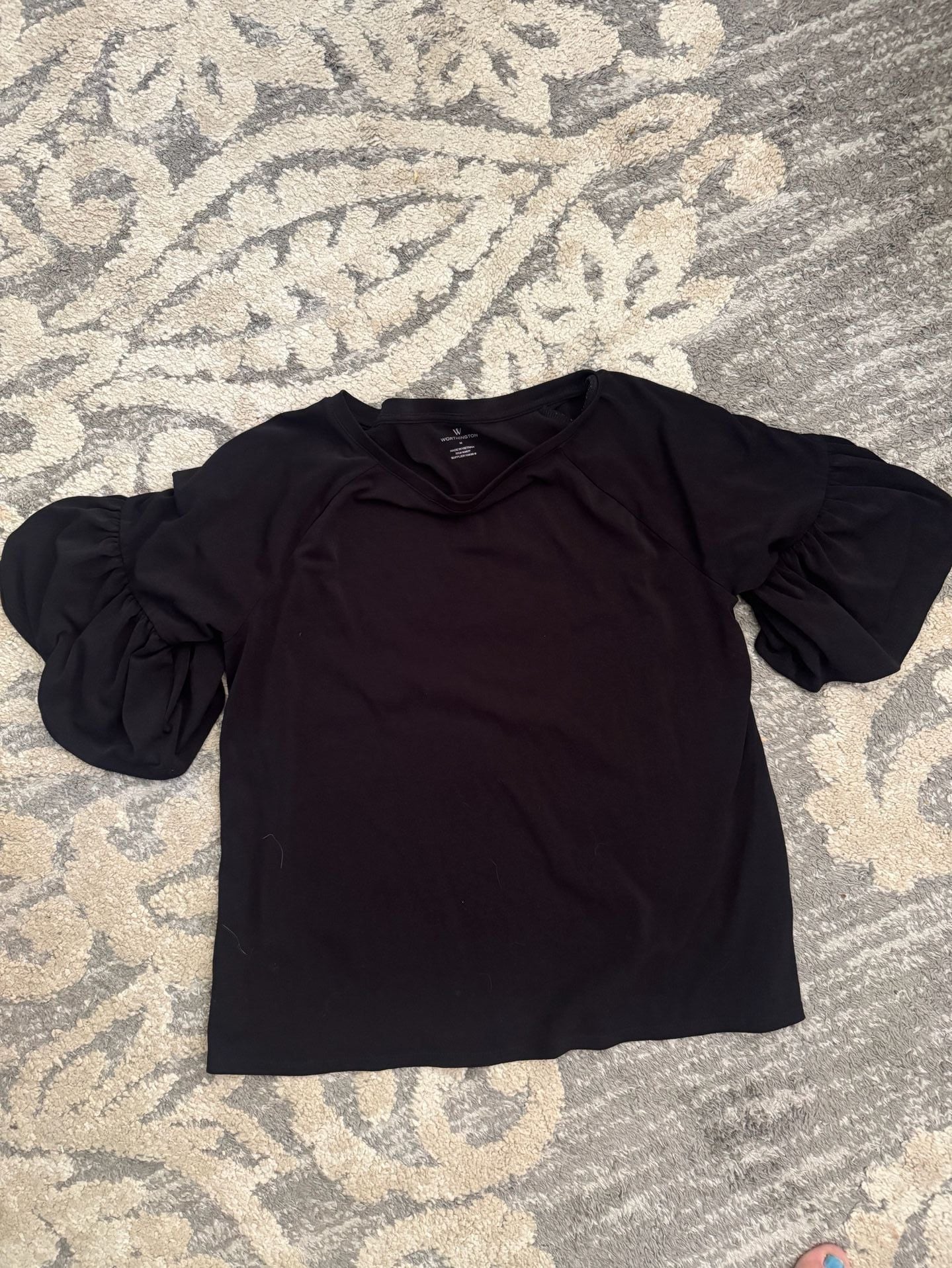 Worthington Puff Sleeve Blouse Size M Black Top 4