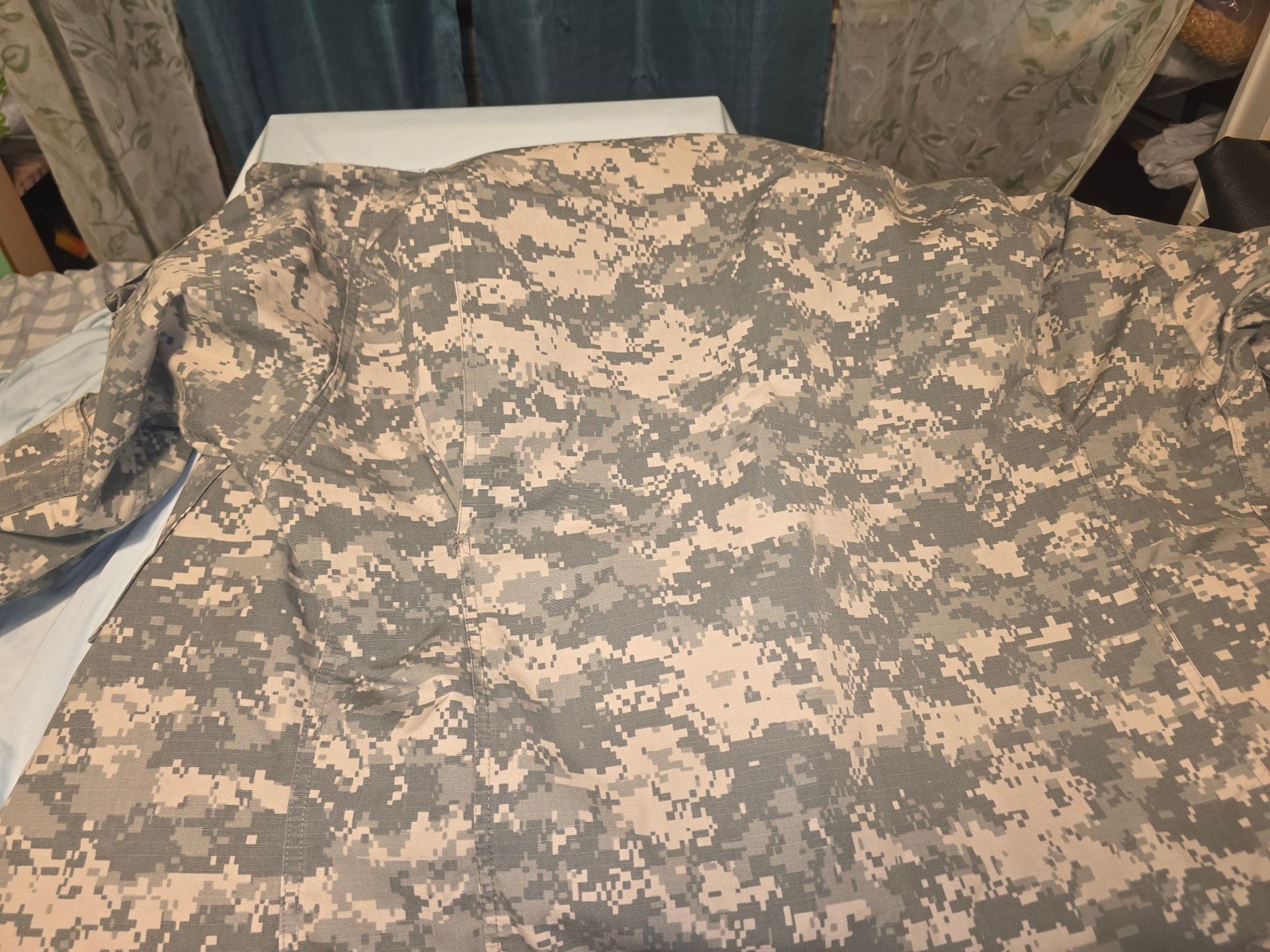 US Army Cold Weather Wind Jacket Size Large X-Long Digital Camo 3