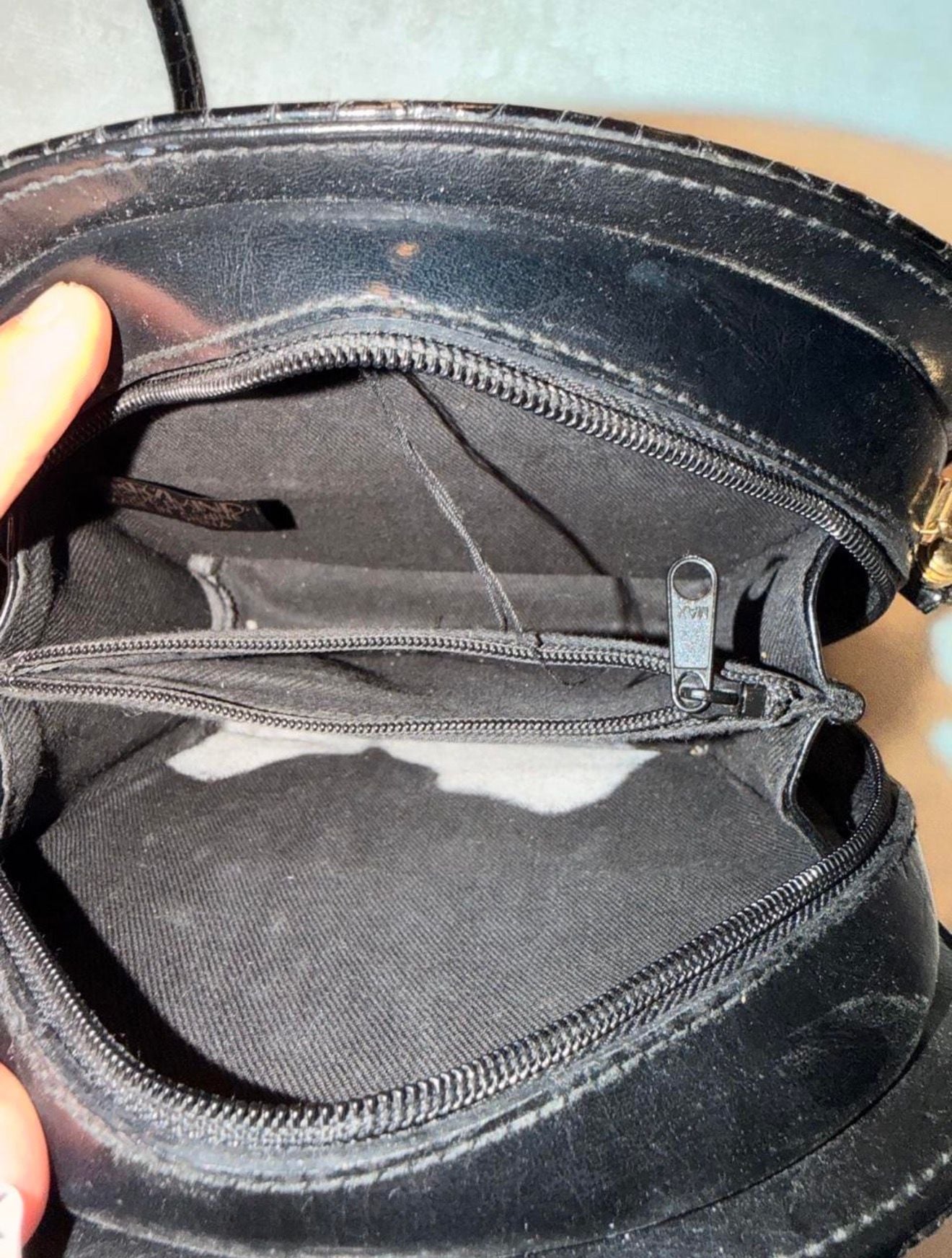 Cherry Mind Black Croc Crossbody Bag 3