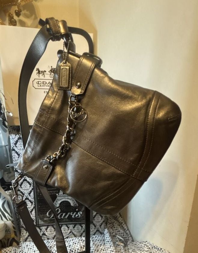 COACH Y2K Grey Metallic Leather Bag 2