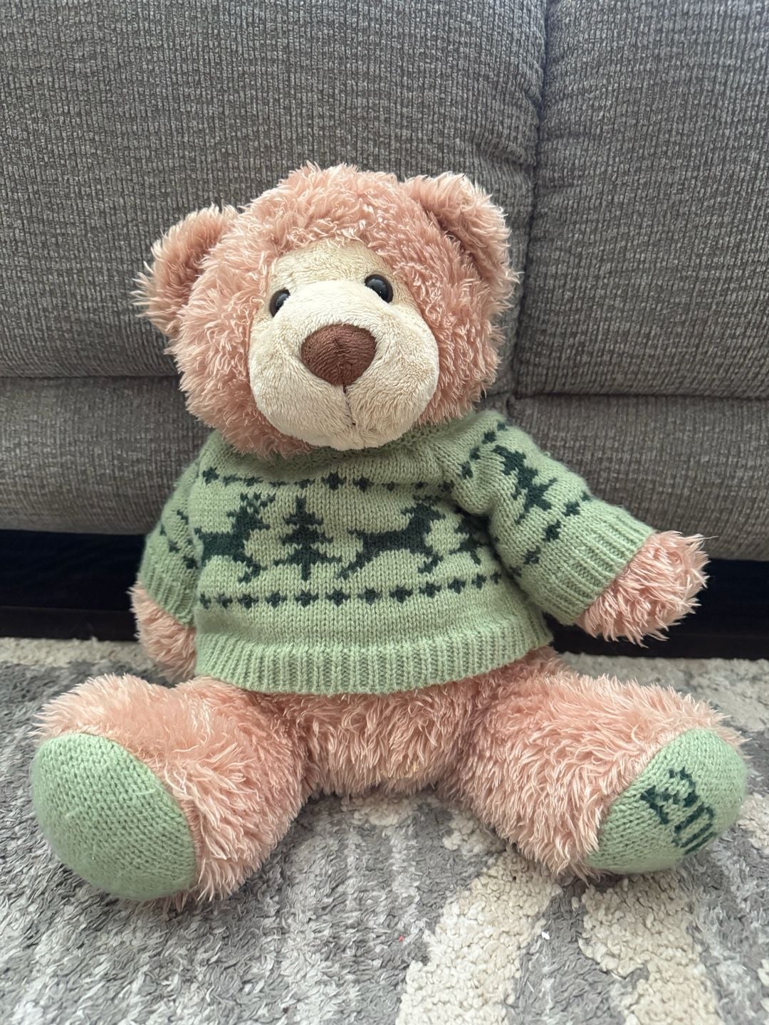 Bloomingdale's Gund Bear Stuffed Animal with Reindeer Sweater 2006 1