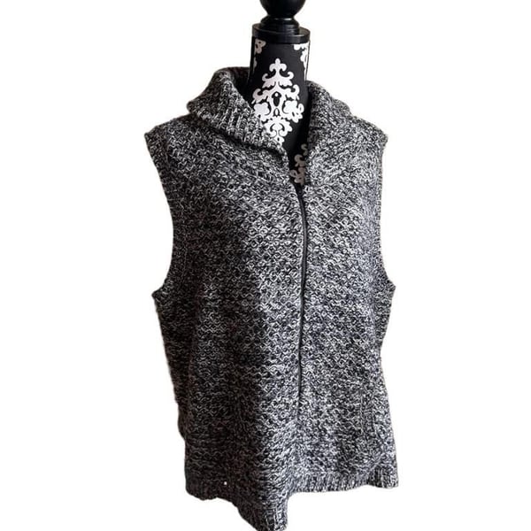 Eileen Fisher Zip Sweater Vest Size 3X Black/White Yak Merino Wool Knit