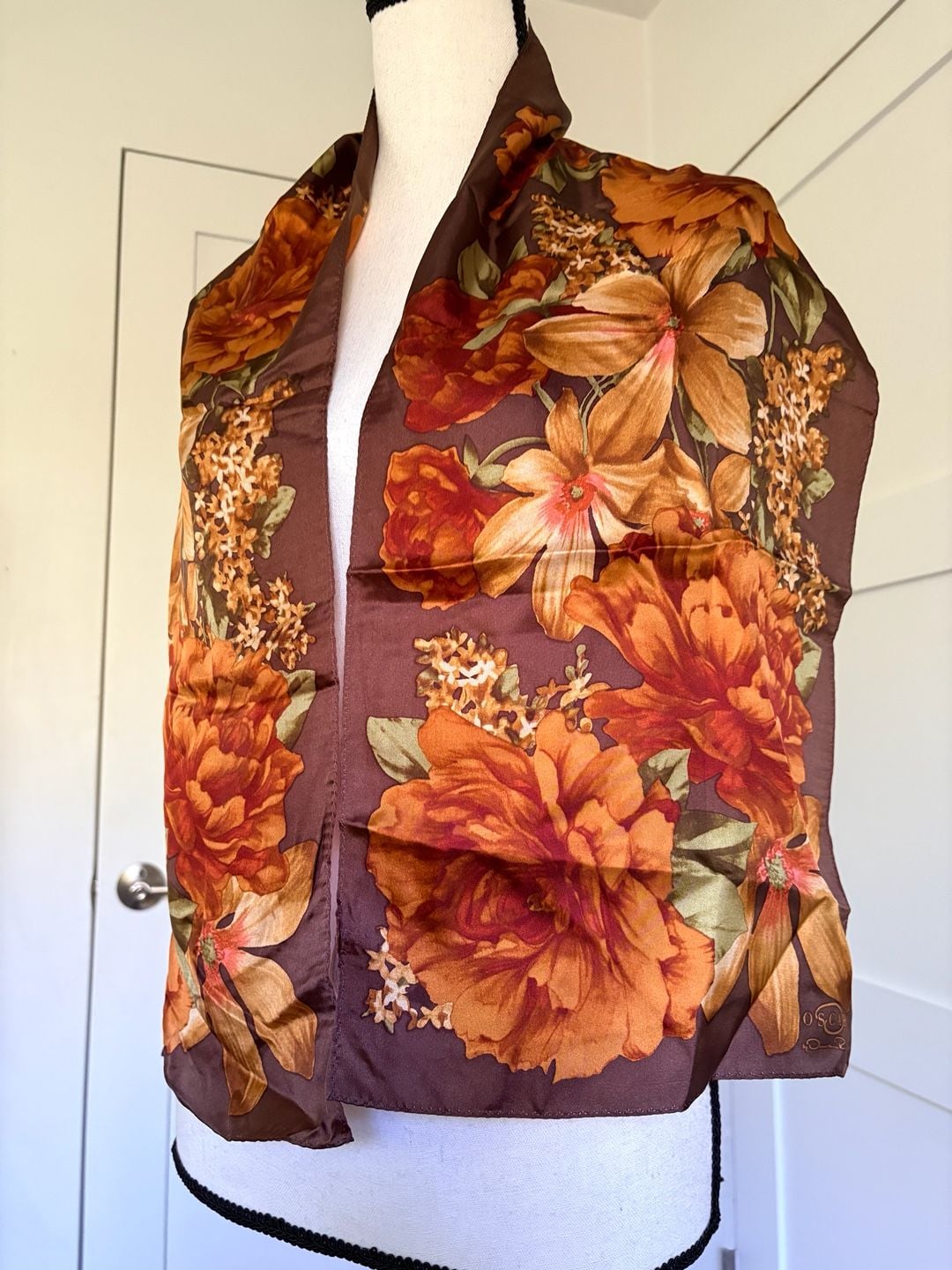 Oscar De La Renta Fall Autumn Floral Rectangle Silk Scarf 2