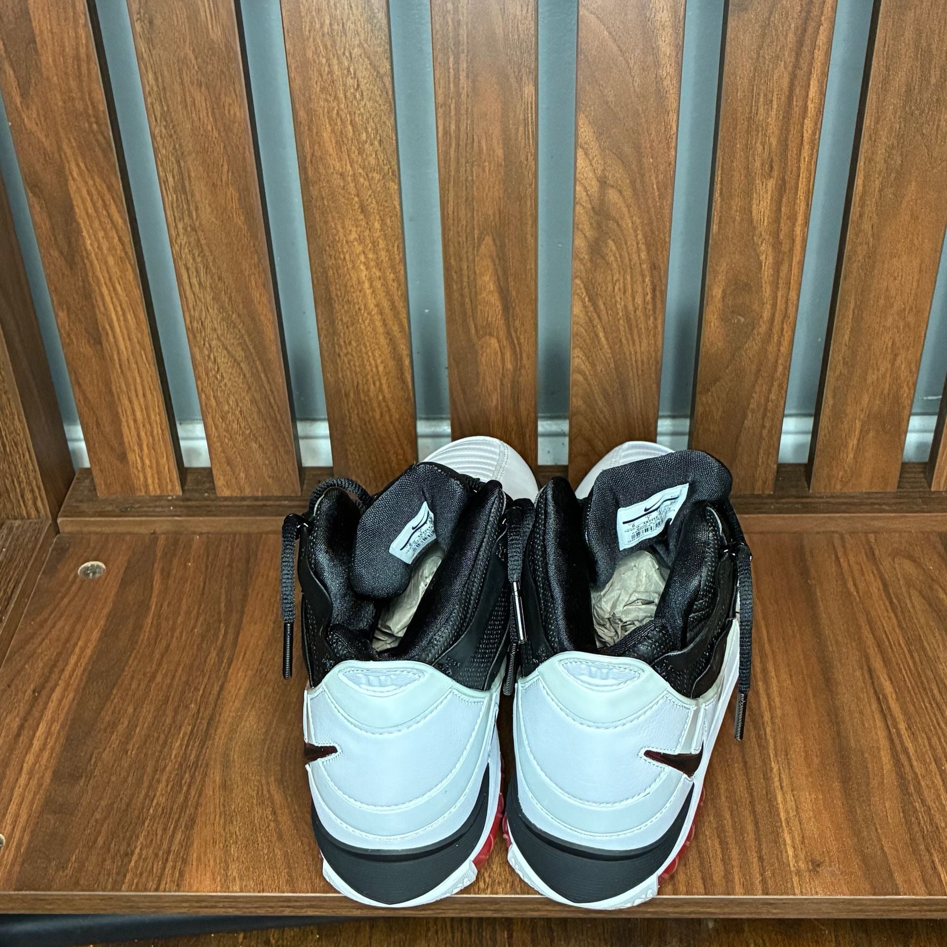 Nike Zoom LeBron 3 Retro Size 8 White Black Crimson Home 3