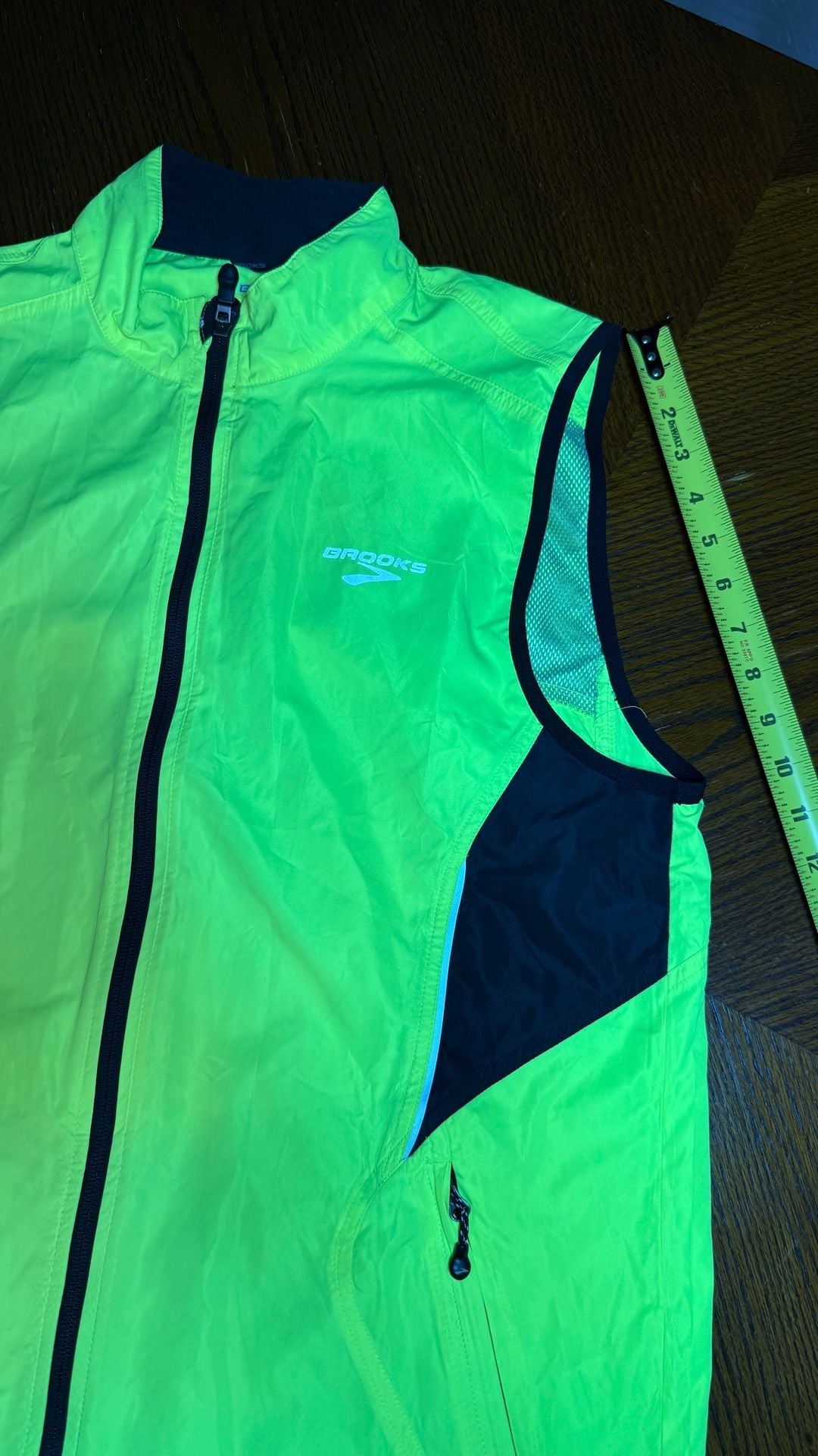 Brooks Running Vest Neon Green Safety Jacket Full Zip 3