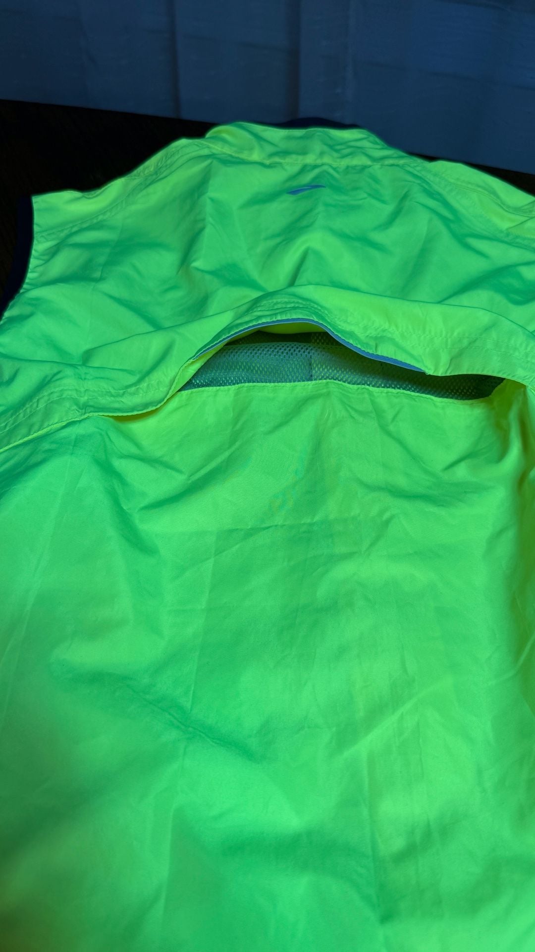 Brooks Running Vest Neon Green Safety Jacket Full Zip 7