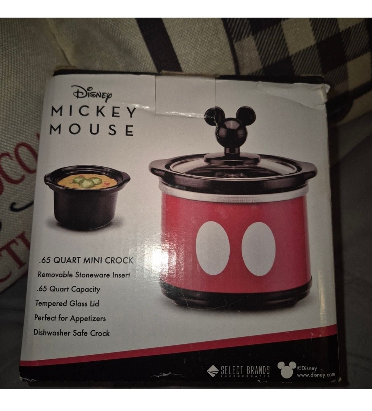 Mickey Mouse Slow Cooker with Dipper 2