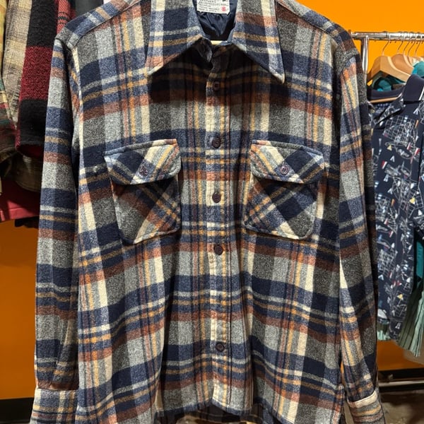 1980s Richman Brothers Plaid Wool Blend Flannel Shirt Size Medium