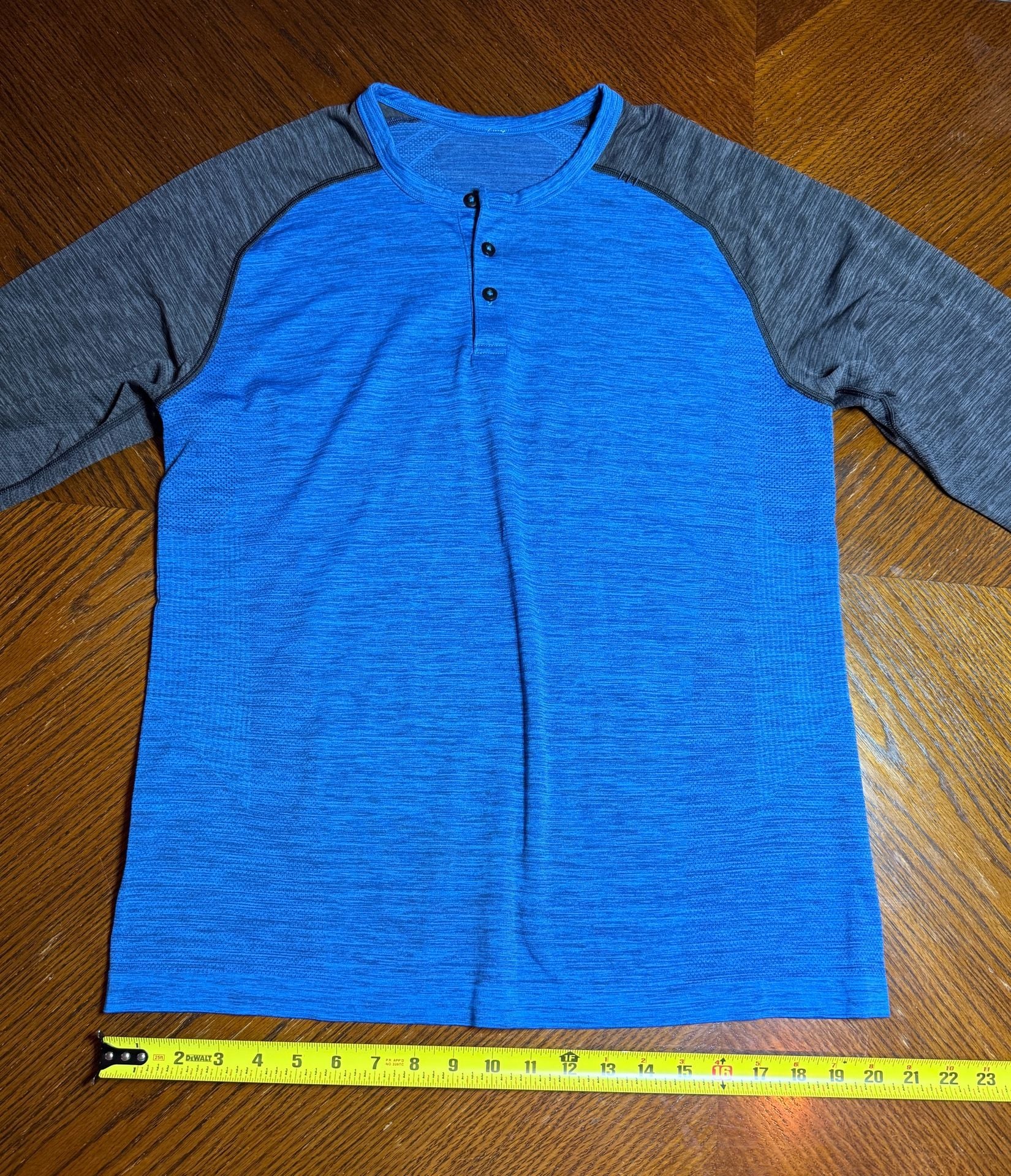 Lululemon Metal Vent Tech Henley Size L Blue Black Athletic Shirt 5