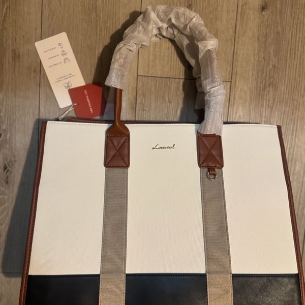 Lovevook Laptop Tote Bag White And Brown