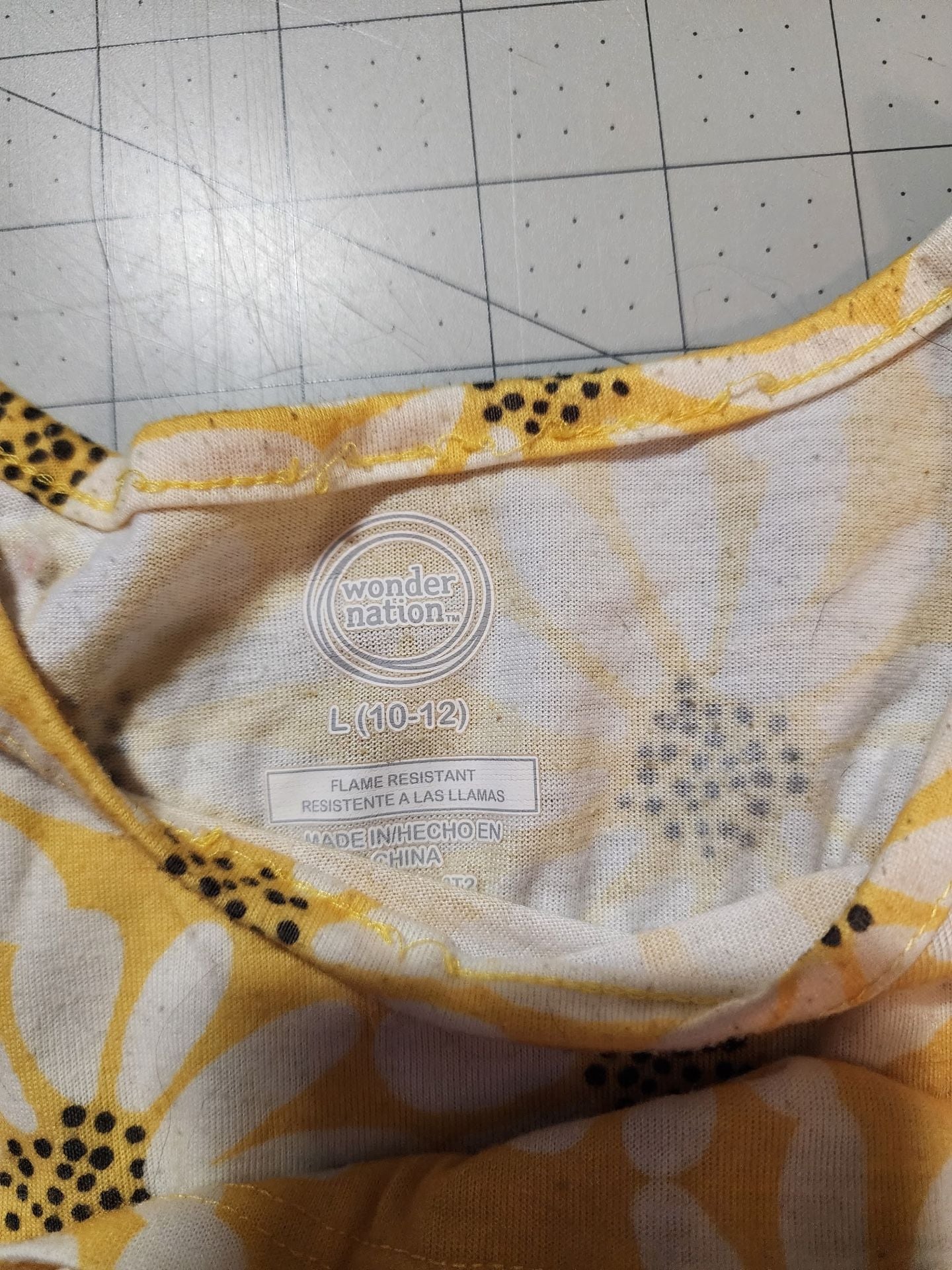 Wonder Nation Yellow Daisy Nightgown Size L 10-12 2