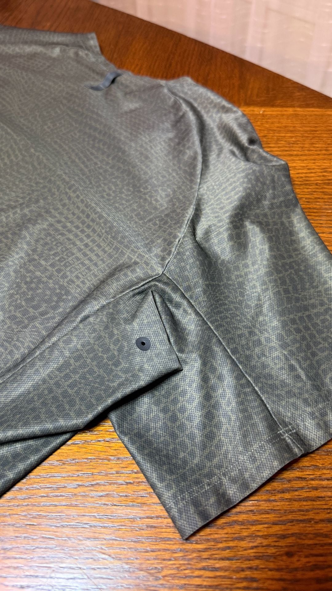 Lululemon Metal Vent Tech Short Sleeve Shirt Grey Athletic 9