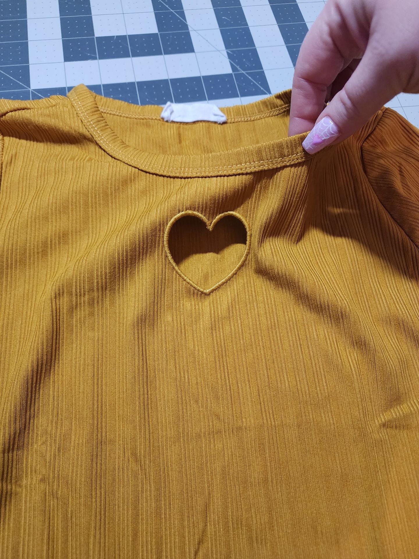 Knit Works Ribbed Top Size XL 18 Yellow Heart Cutout Kids 3