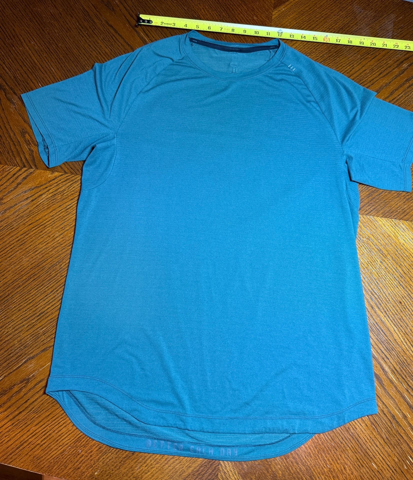 Lululemon Metal Vent Tech Shirt green 2