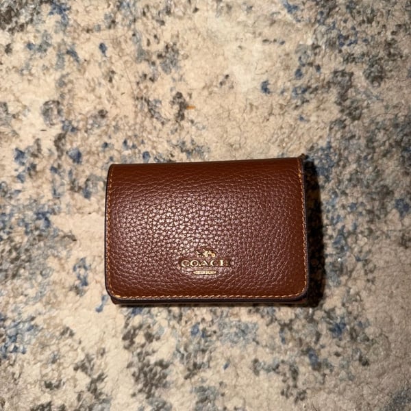 Coach Women's Signature Card Holder Wallet Brown