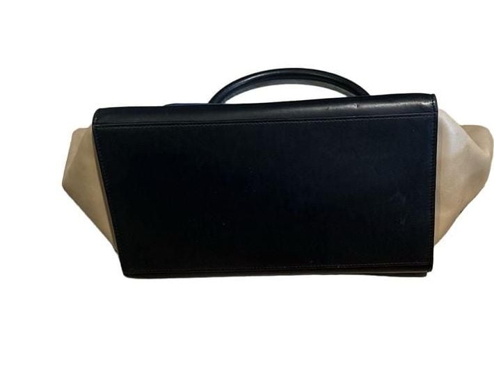 FLAWED - Celine Medium Tricolor Trapeze Bag Blue Black Beige Suede Leather 5