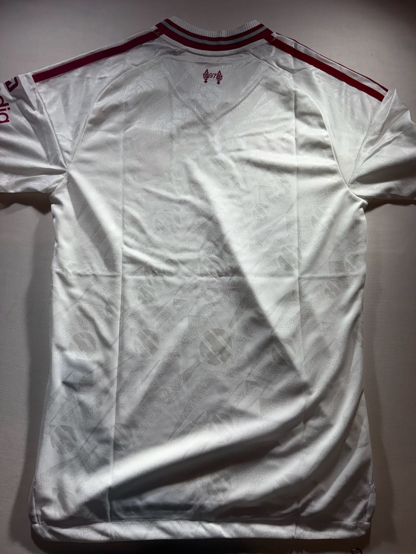 Adidas Liverpool FC Away Jersey Size L White Standard Chartered 18