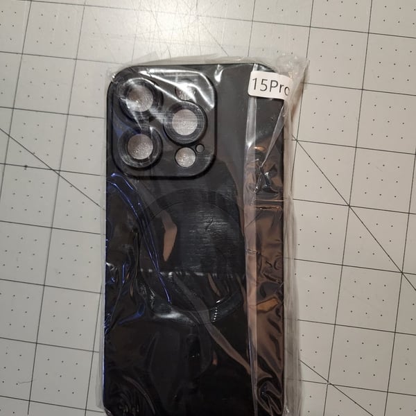 Generic iPhone 15 Pro Size 15 Pro Black Magnetic Phone Case