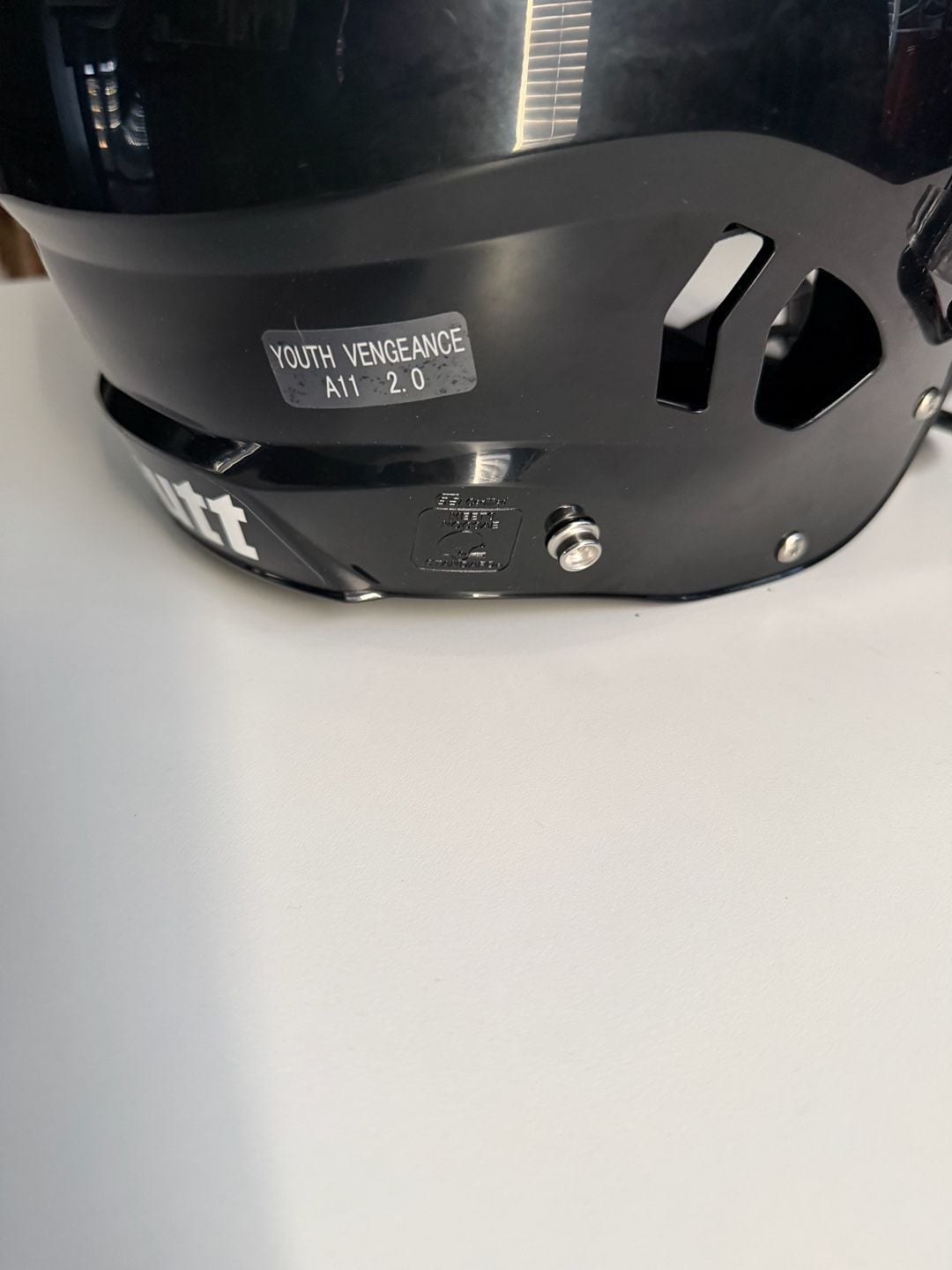 Schutt Vengeance A11 2.0 Size Small Black Youth Football Helmet 5