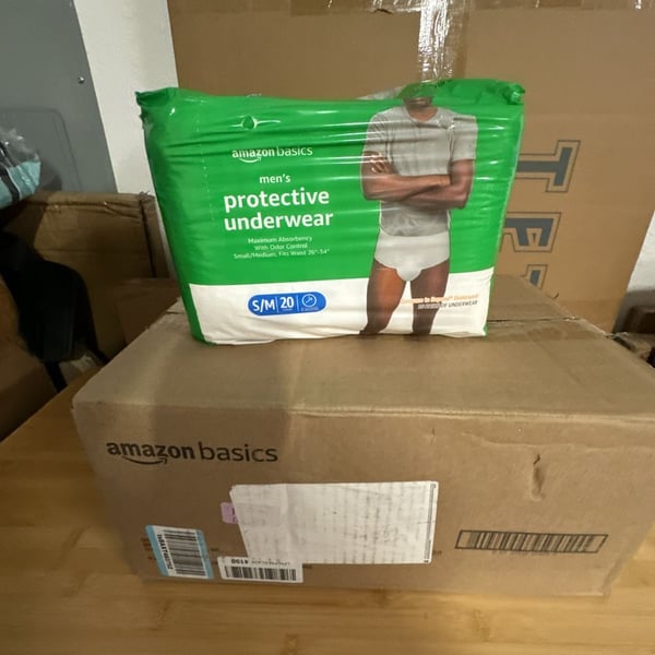 Amazon Basics Men's Protective Underwear Size S/M 60 Count