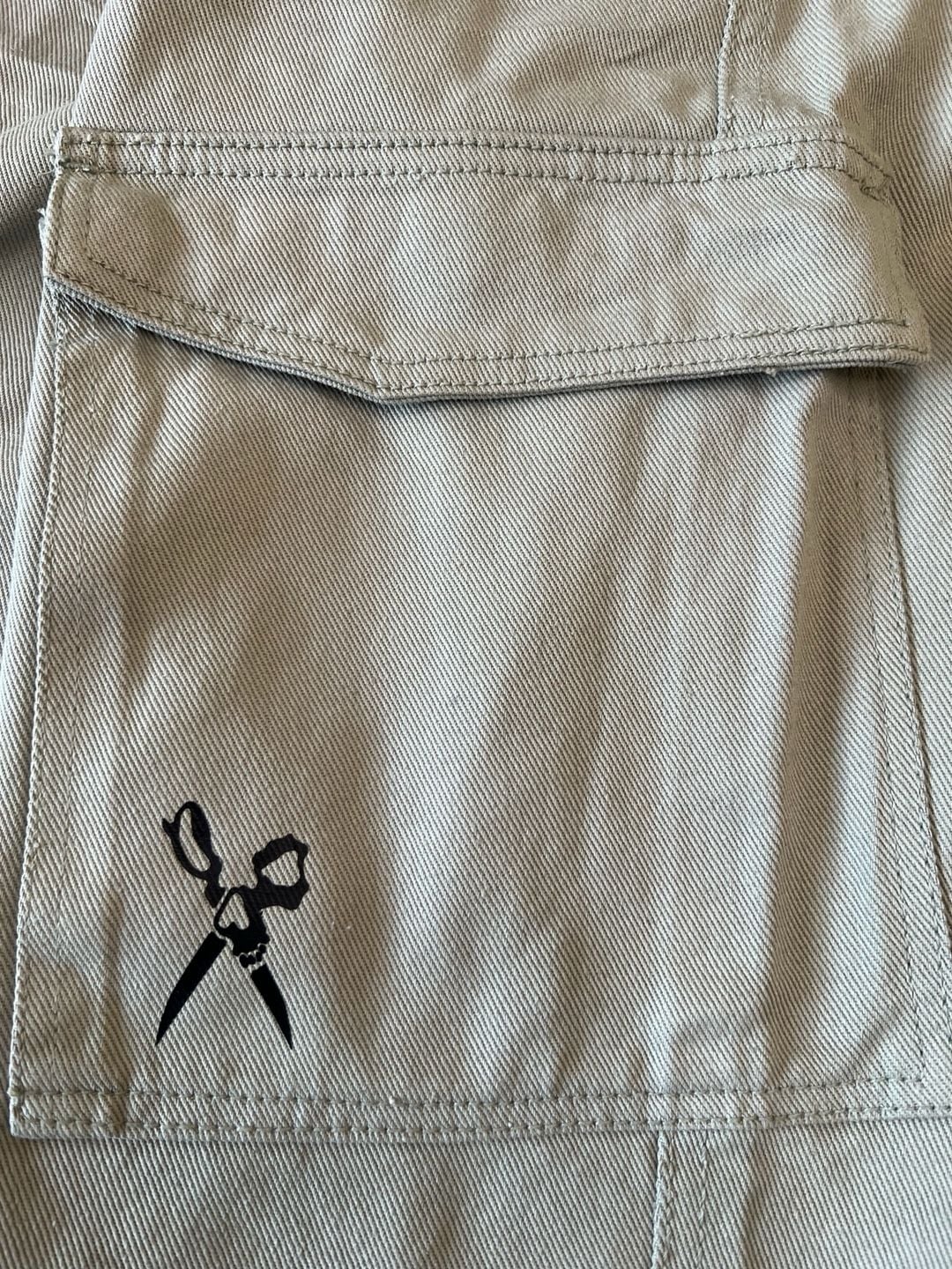 Marc Ecko Cut & Sew Cargo Pants Size 34x32 Vetiver Green Loose Fit NWT. 5