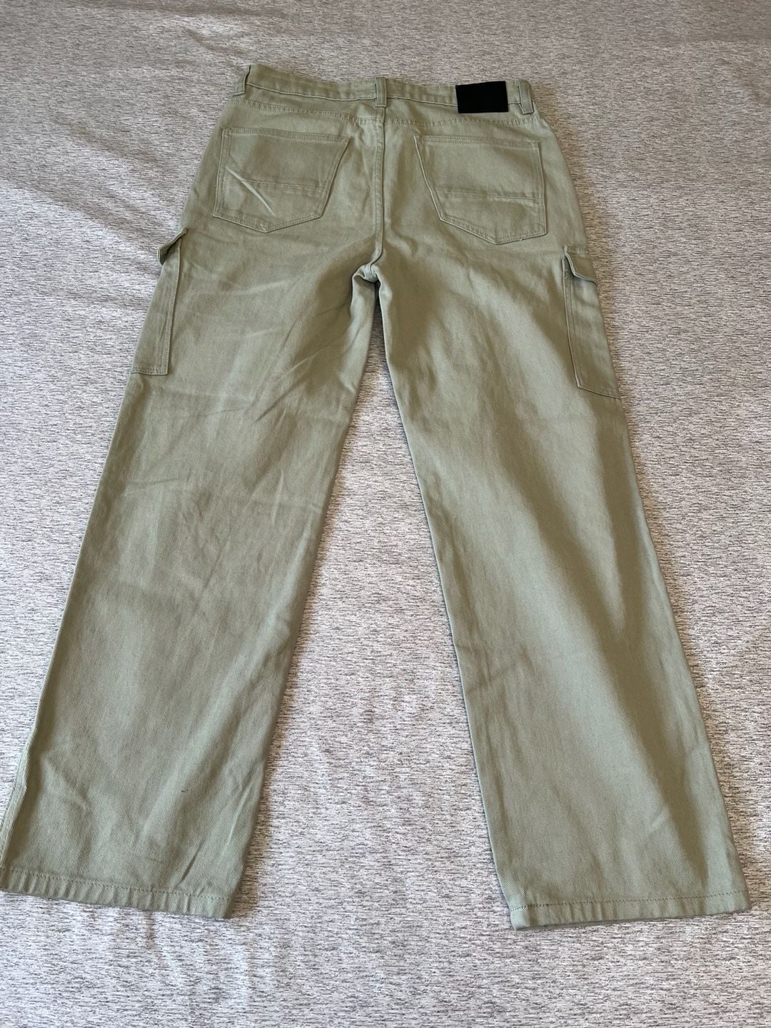 Marc Ecko Cut & Sew Cargo Pants Size 34x32 Vetiver Green Loose Fit NWT. 10
