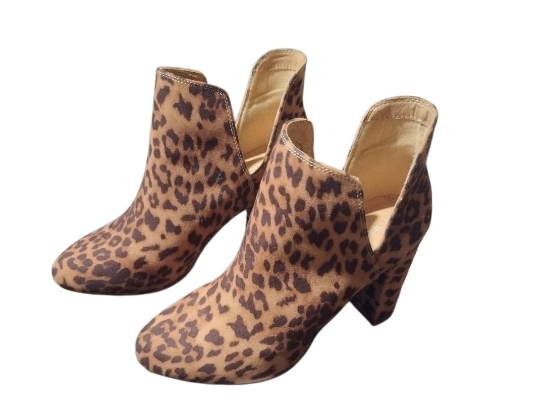 Leopard Print Cutout Ankle Booties Block Heel 2