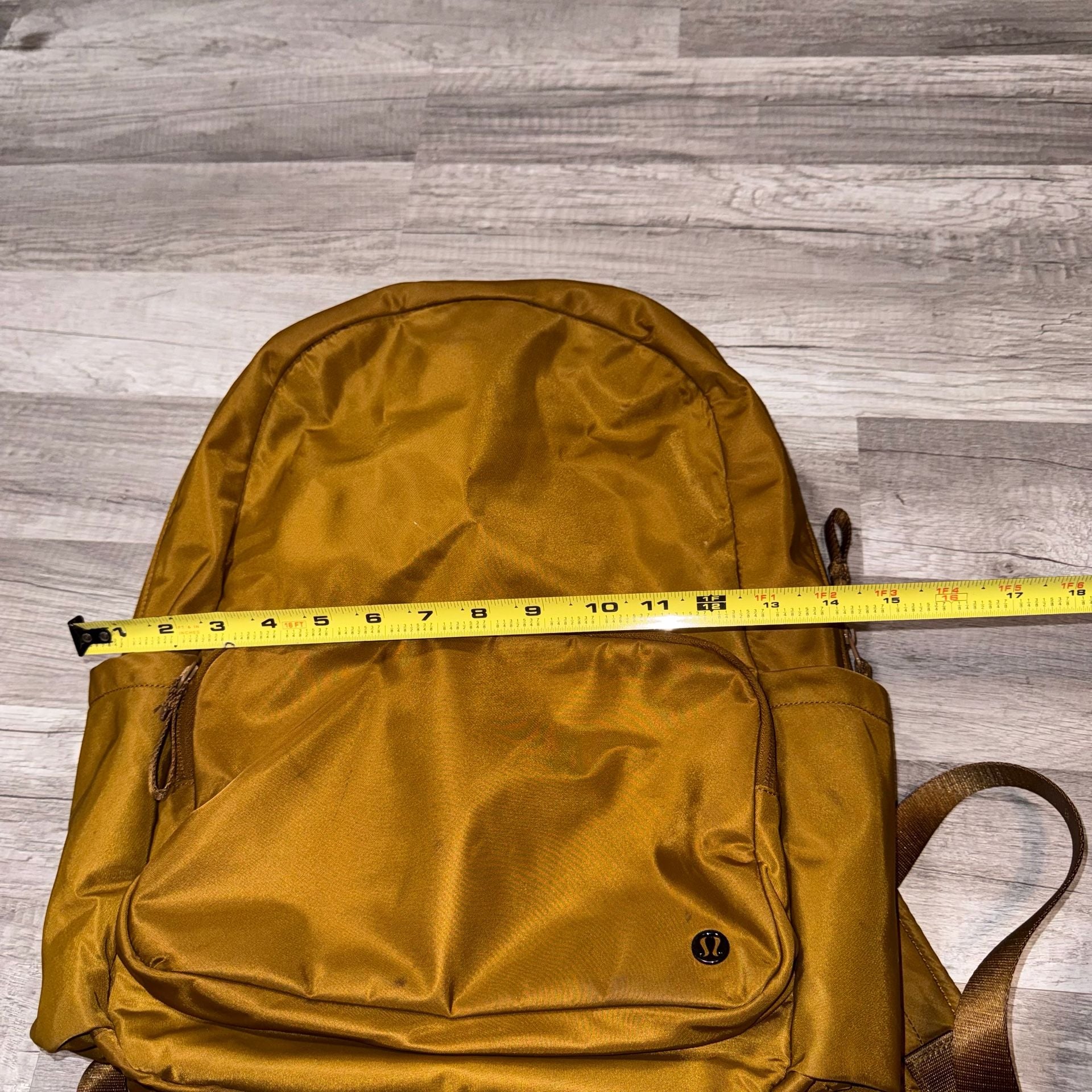 Lululemon Everywhere Backpack 22L O/S Gold Nylon 5