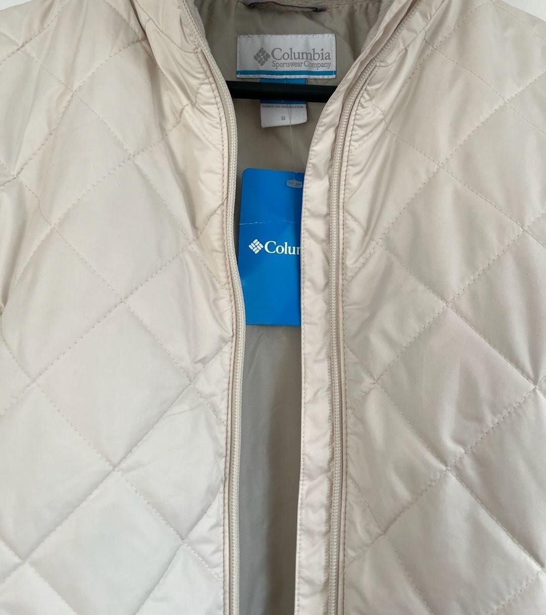 I’m Columbia Quilted Jacket Size S Cream Winter Outerwear 3