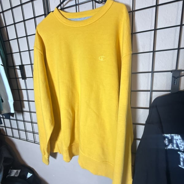 Champion Crewneck Sweatshirt Size L Yellow Authentic Athleticwear