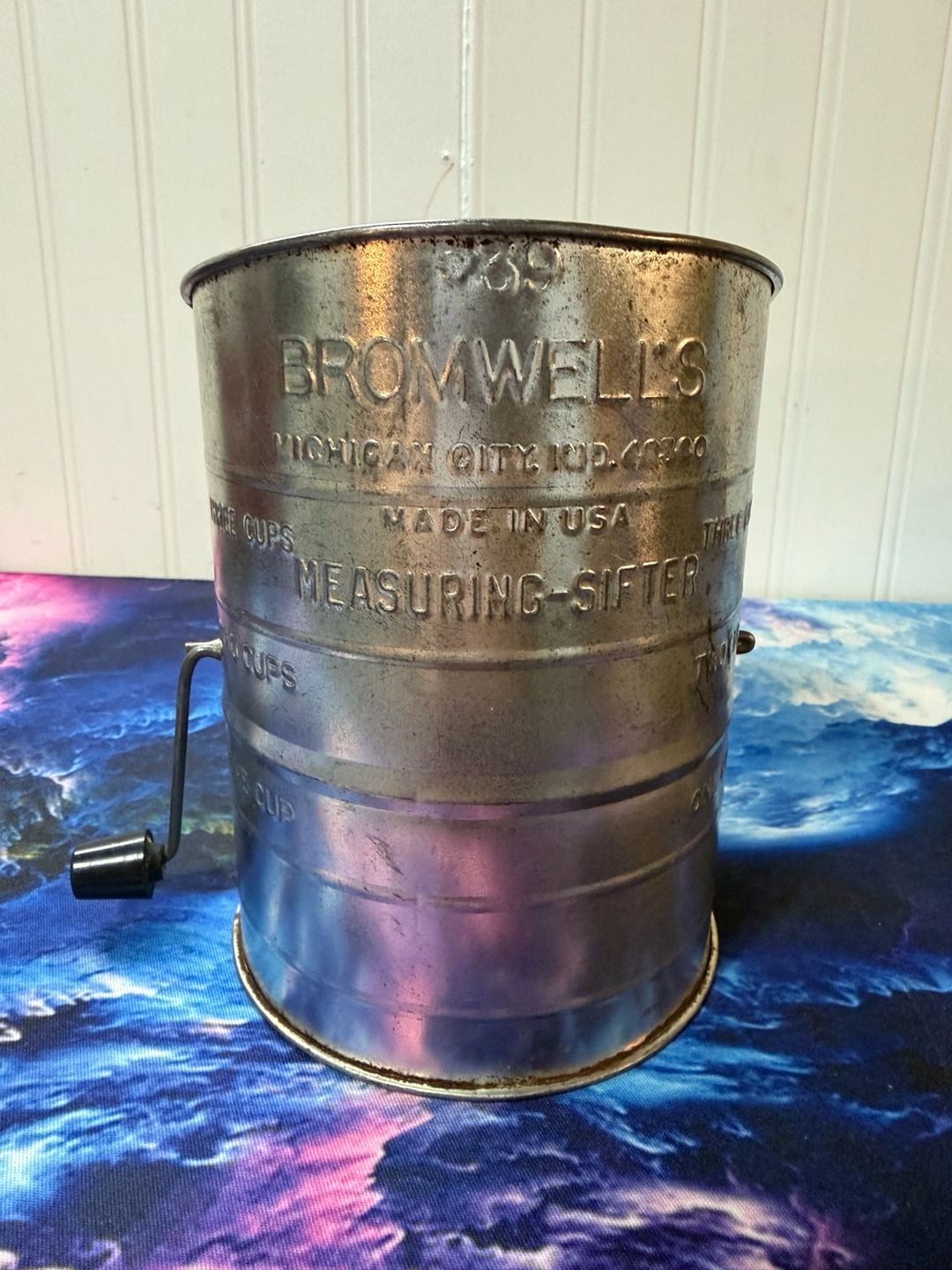 Bromwell's 3 Cup Measuring Sifter Vintage Tin Flour Sifter 1