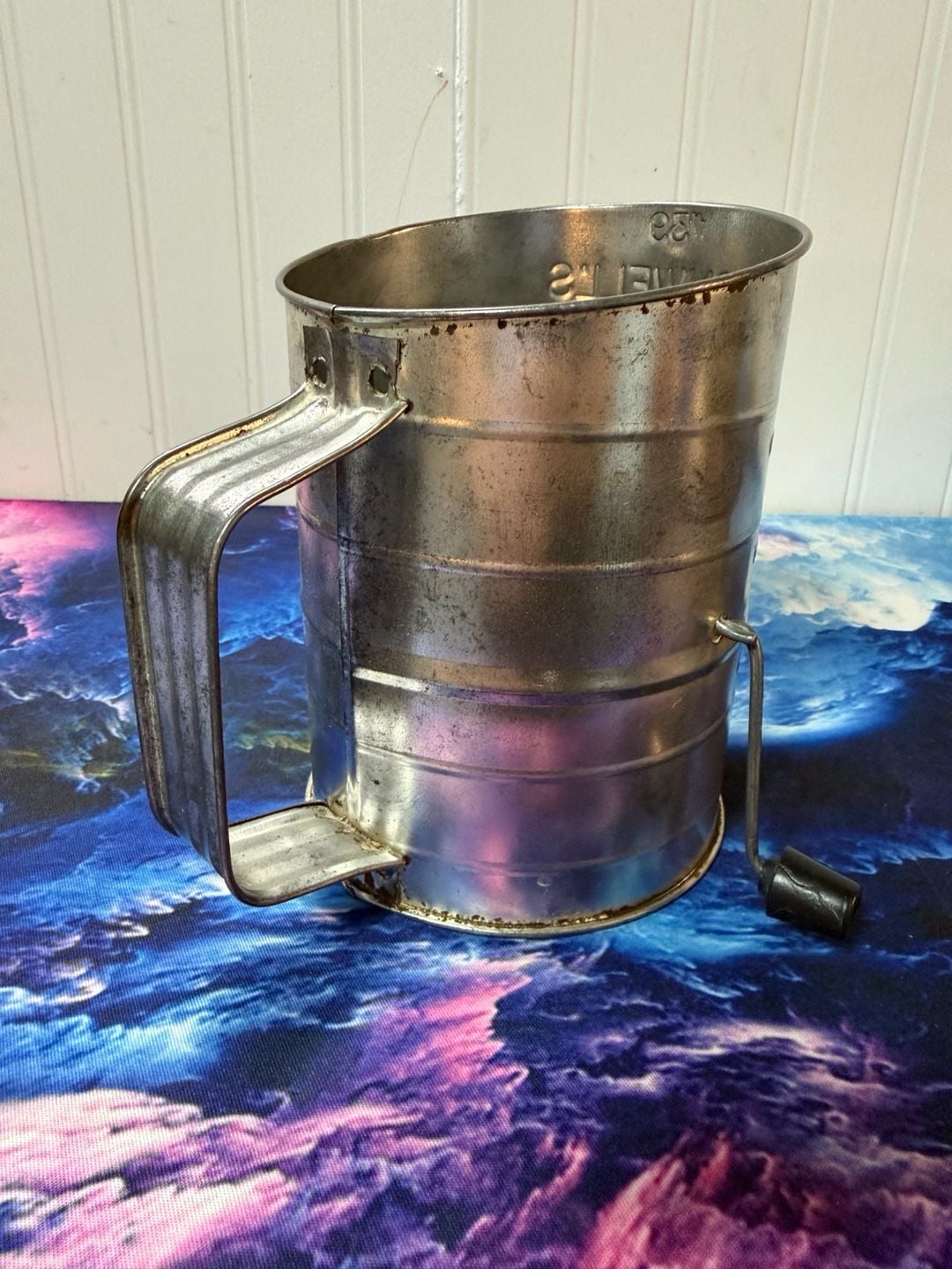 Bromwell's 3 Cup Measuring Sifter Vintage Tin Flour Sifter 2