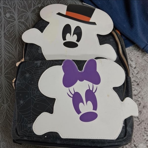 Disney Bioworld Mickey Minnie Ghost Glow-In-The-Dark Mini Backpack