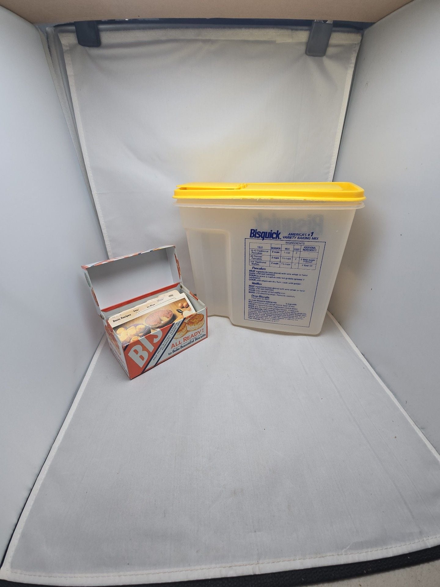 Vintage Bisquick Recipe Box And Canister Set 2