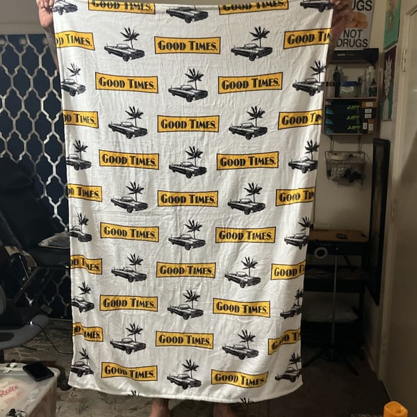 Good Times Blanket White Black Yellow Convertible Car Plush Throw