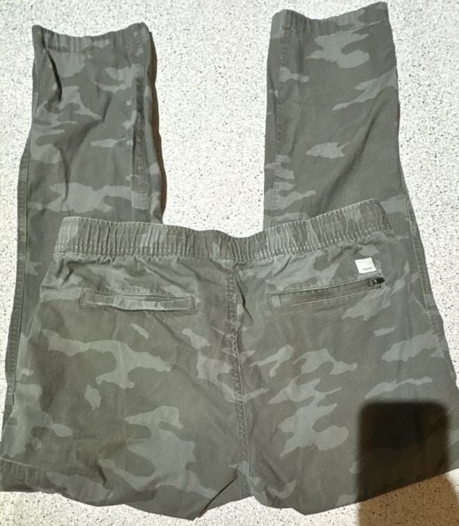 Vuori Ripstop Pant Size Medium Green Camo Organic Cotton Utility Pants 7