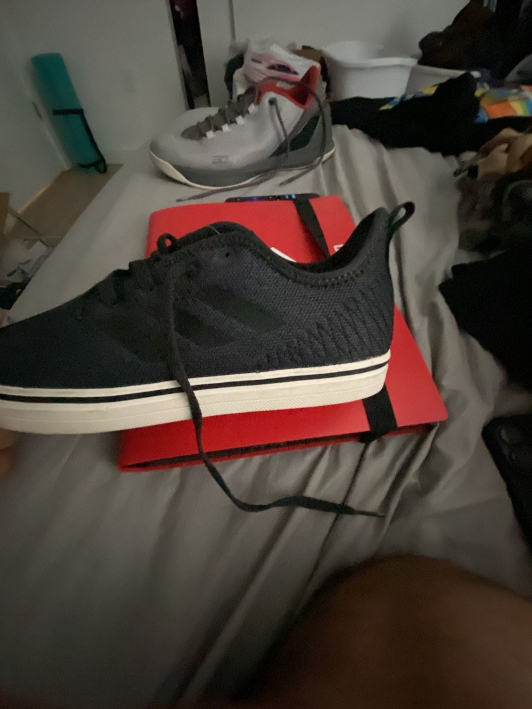 Adidas True Chill Size 9.5 Carbon Black Skateboarding Shoes 2