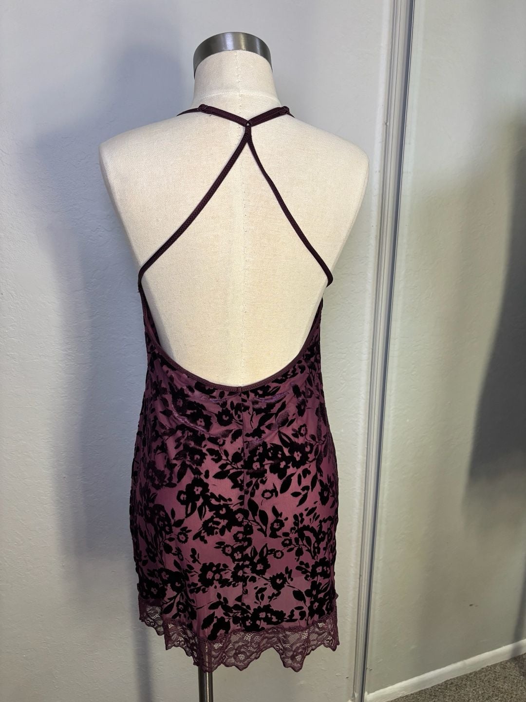 In Bloom by Jonquil Burnout Velvet Chemise Purple Floral Lace Trim 9