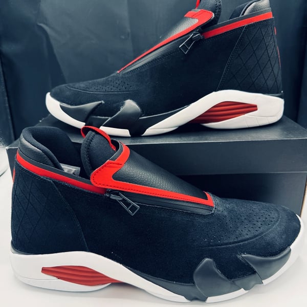 Jordan Jumpman Z Size 12 Black Gym Red White AQ9119-001 Sneakers Brand New !!