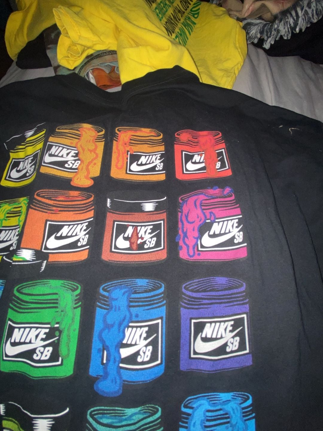 Nike SB Paint Can Graphic T-Shirt Size XL Black 5