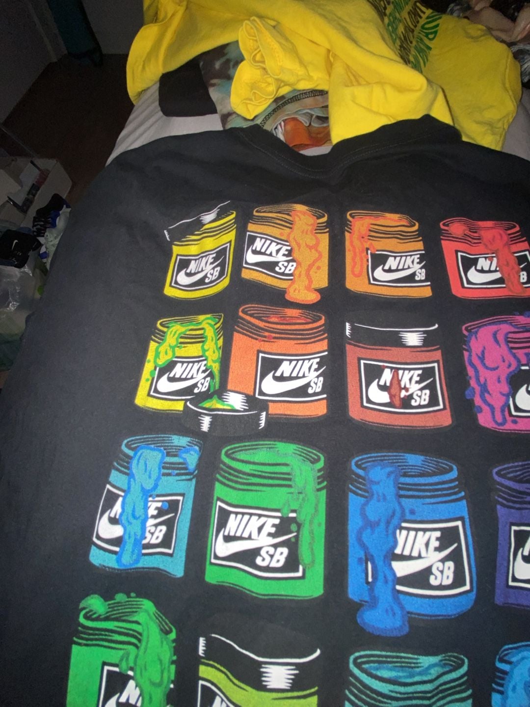Nike SB Paint Can Graphic T-Shirt Size XL Black 6