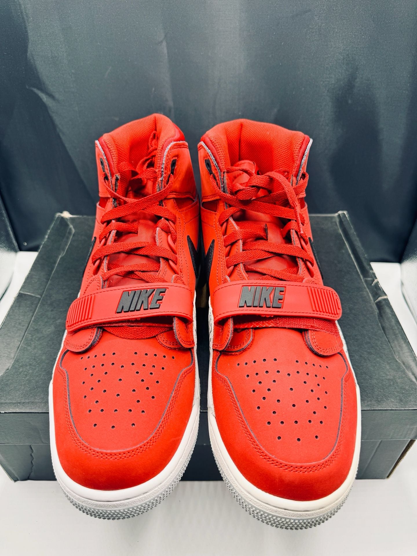 Nike Air Jordan Legacy 312 Size 13 Varsity Red Black Toro AV3922-601 Brand New 3