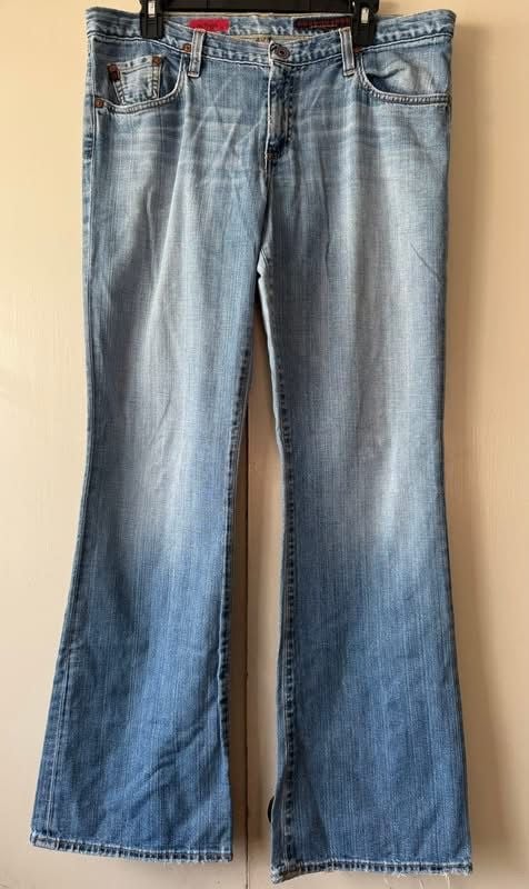 AG Adriano Goldschmied Light Wash Flare Jeans Size 32 Regular
3