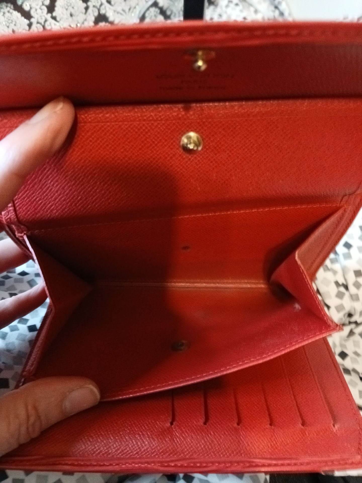 Louis Vuitton Porte Trésor Red Epi Leather Wallet 8