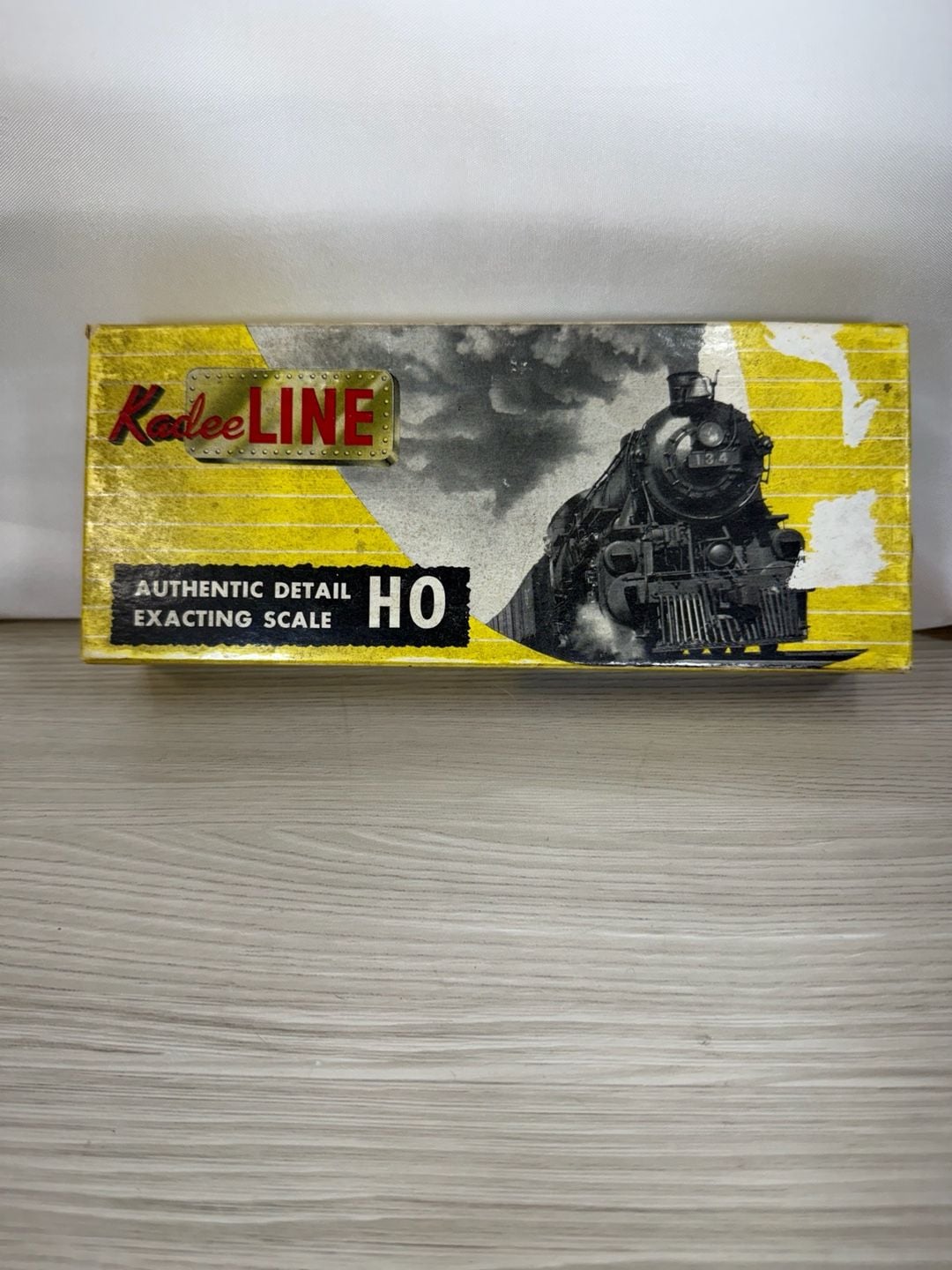 Kadee Line Truss Log Car HO Gauge L-103 Kit CAR ONLY NO LOGS 1