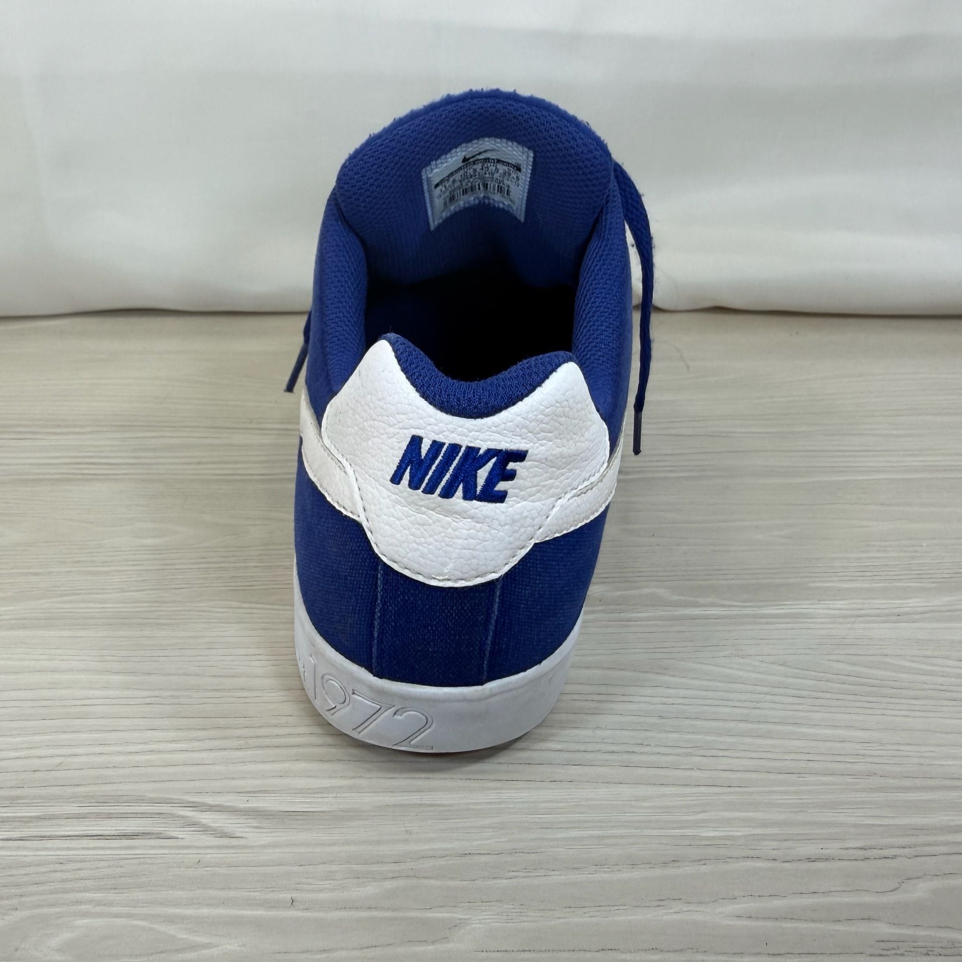 Nike Court Royale Size 11.5 Blue Canvas White Sneakers 8