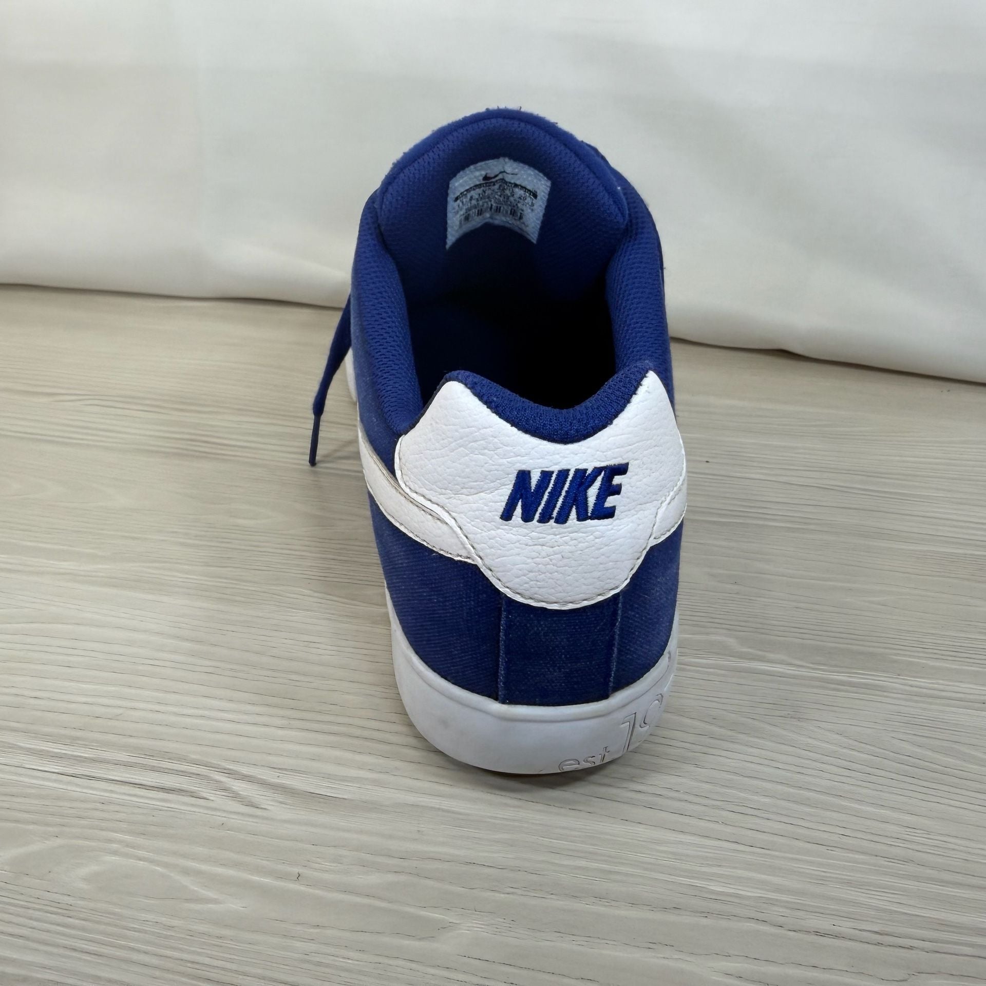 Nike Court Royale Size 11.5 Blue Canvas White Sneakers 9